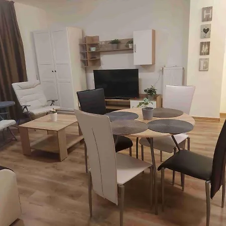 Hama Fresh Garden Wellness Apartman *